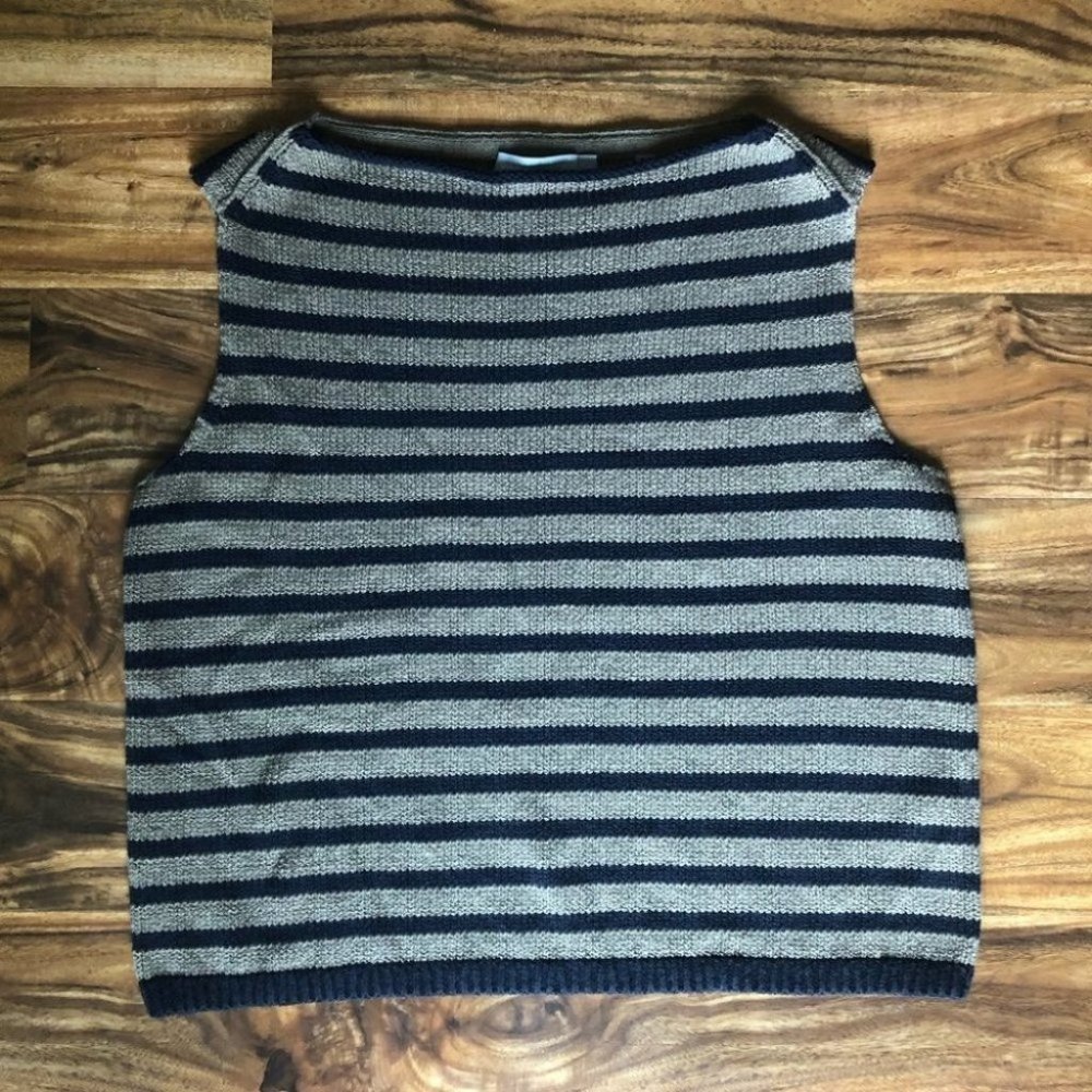 Vince. Striped Knit Sleeveless Top Women’s Large